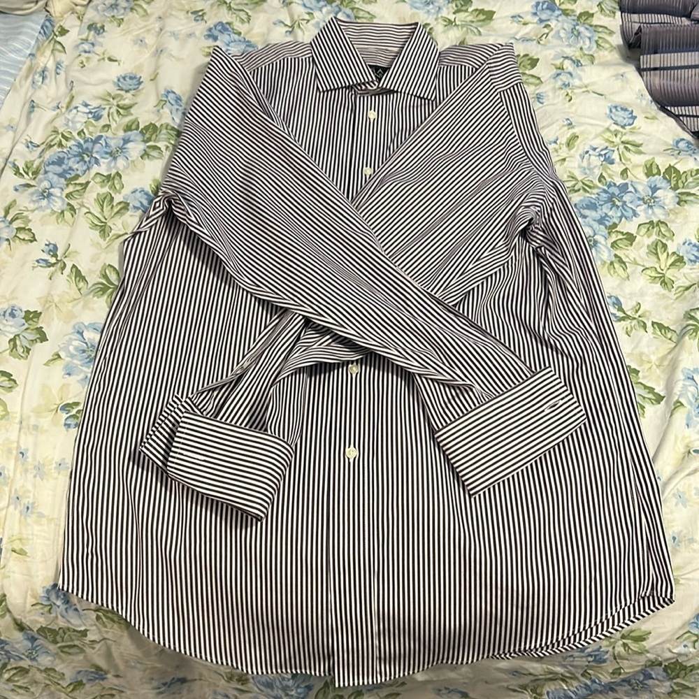 Jos A Bank Executive Tailored Fit Shirt